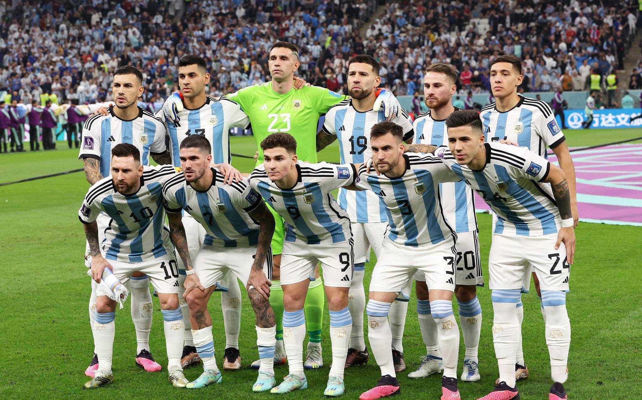 西蒙尼曾创 西蒙尼曾创