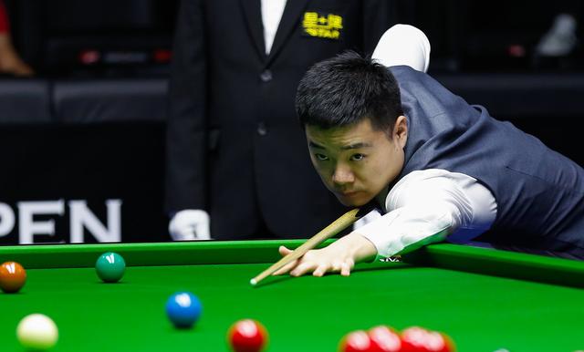 度日益加深 度日益加深